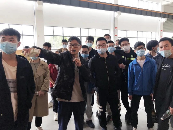 热烈欢迎常熟理工师生一行莅临九游会J9参观交流